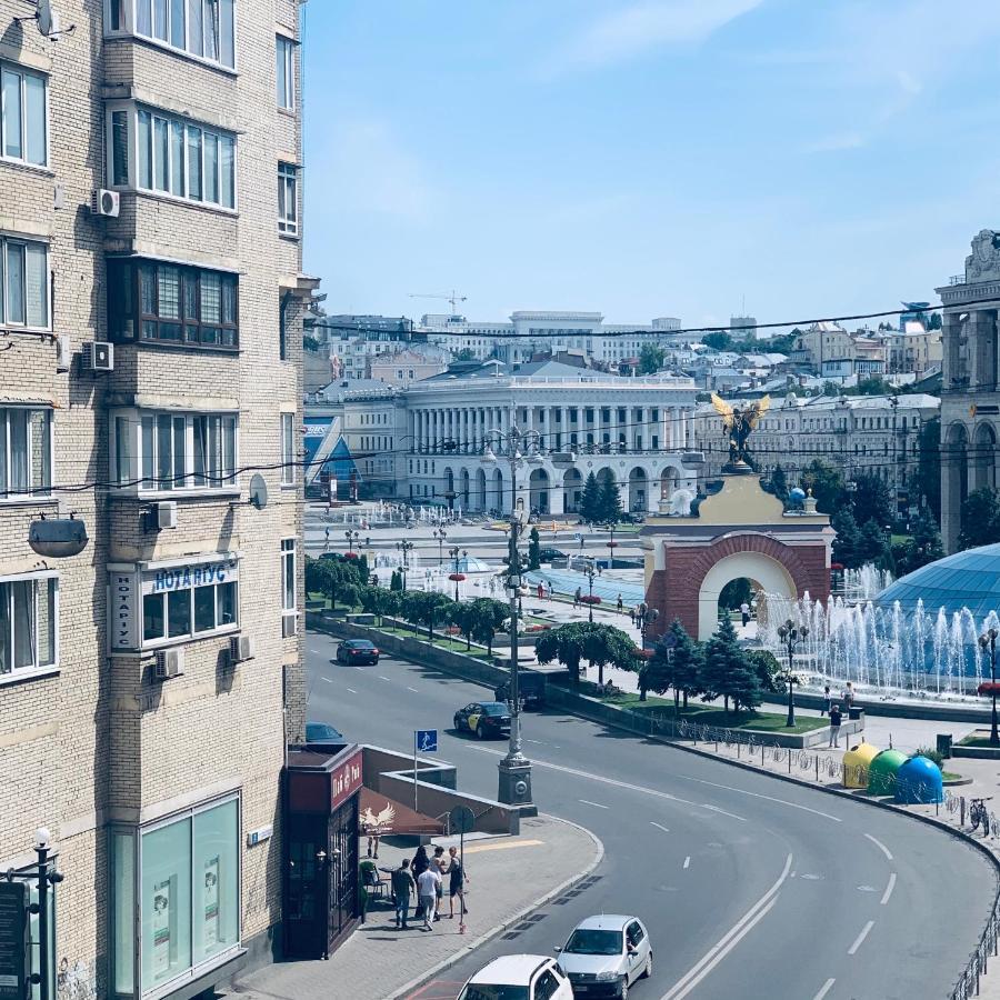 Kozatskiy Hotel Kiev Ngoại thất bức ảnh