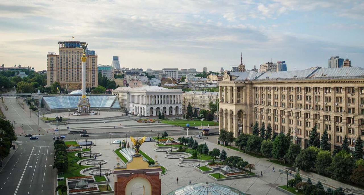 Kozatskiy Hotel Kiev Ngoại thất bức ảnh