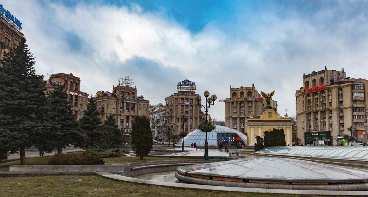 Kozatskiy Hotel Kiev Ngoại thất bức ảnh